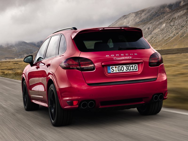 Porsche Cayenne GTS 2015