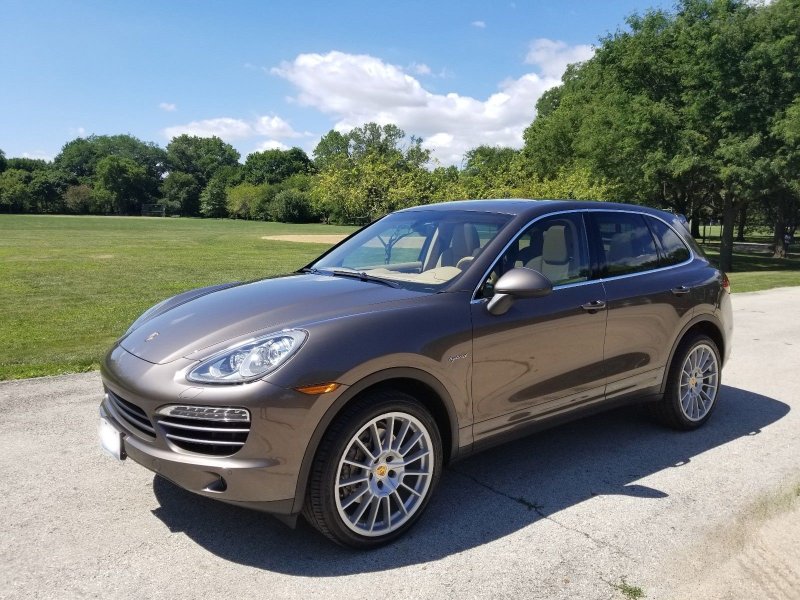 Porsche 2012 Кайен