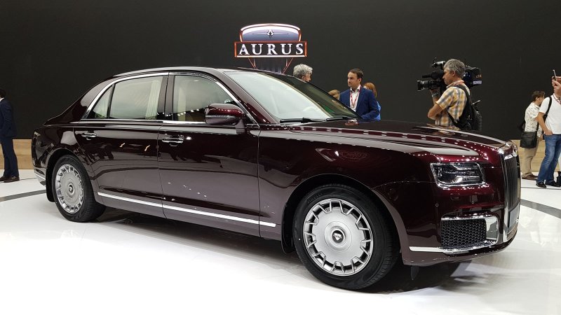 Aurus Senat Limousine l700 салон
