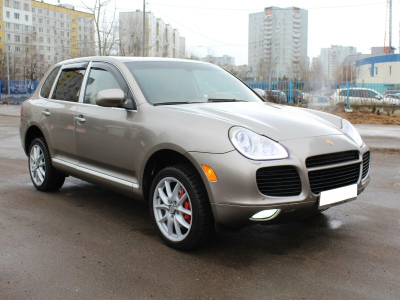 Porsche Cayenne 2004