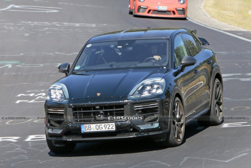 Porsche Cayenne Turbo s 2018
