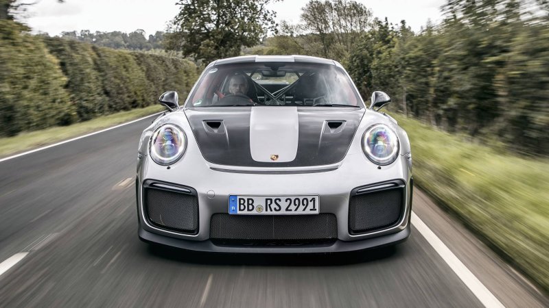 Порше 911 gt2