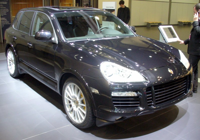 Порше Кайен турбо 2010