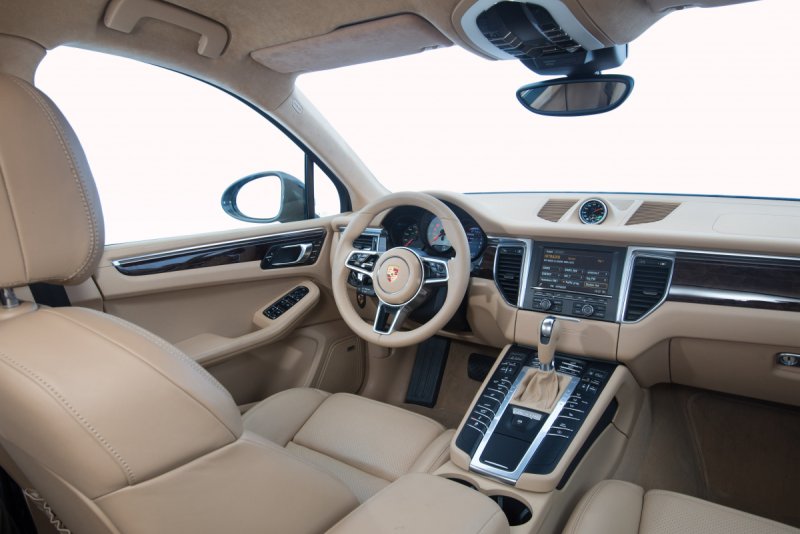 Porsche Macan Turbo s салон