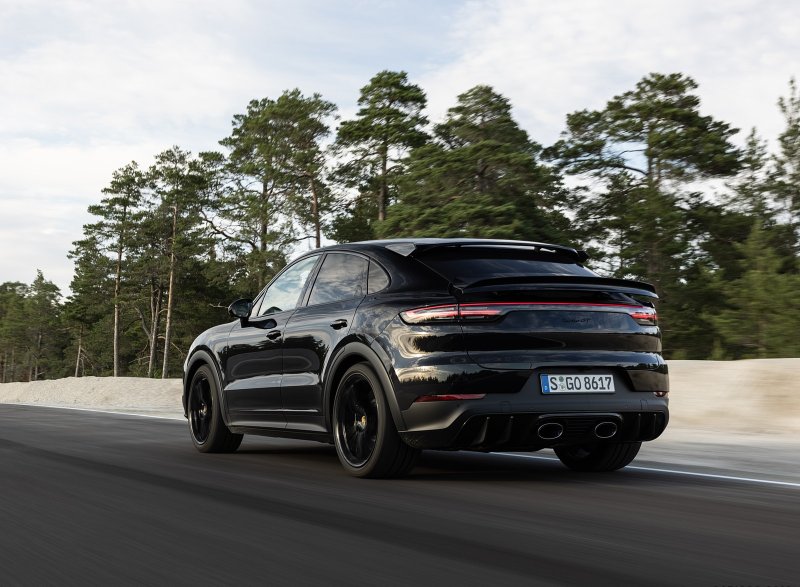 Porsche Cayenne 2022