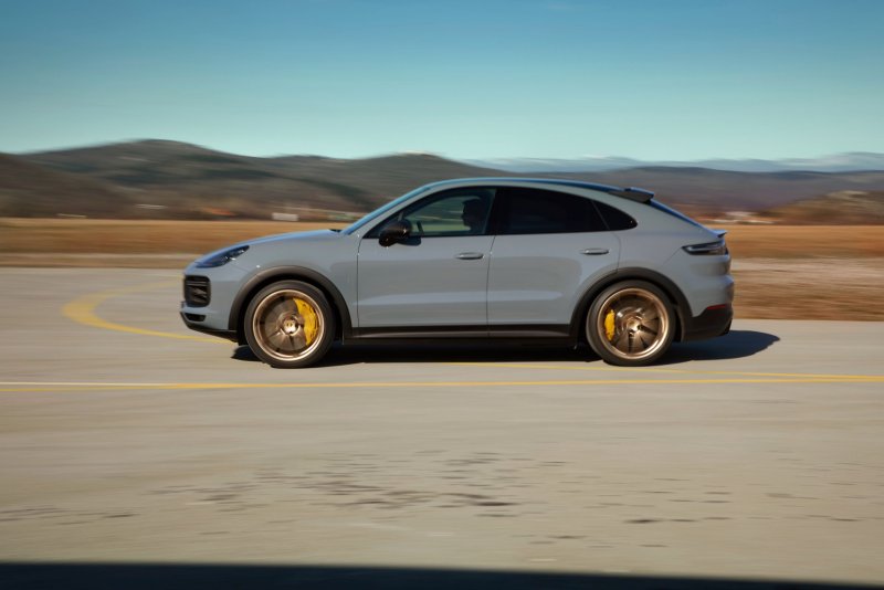 Porsche Cayenne Turbo gt 2022