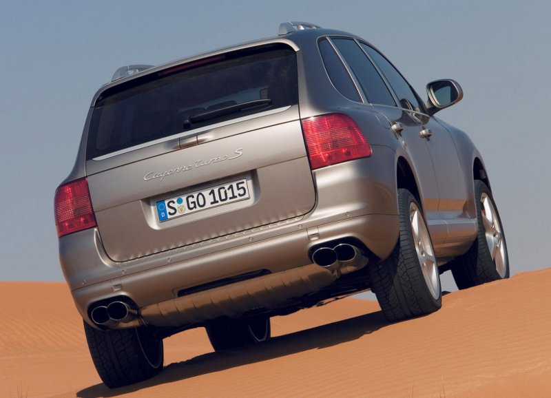 Porsche Cayenne Turbo s 955