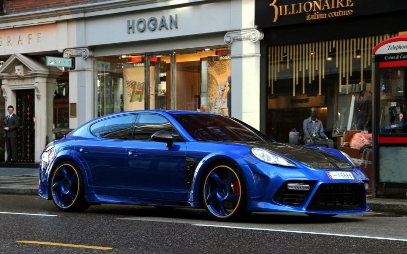 Porsche Panamera Mansory Blue