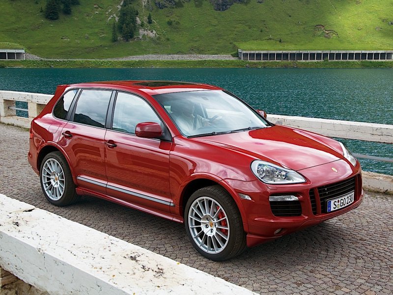 Porsche Cayenne GTS 957
