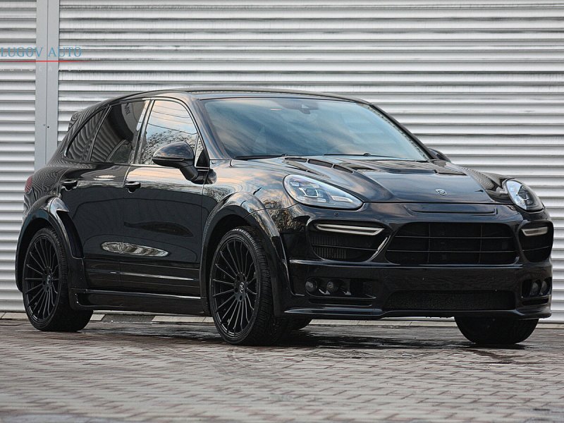Porsche Cayenne 958 GTS черный