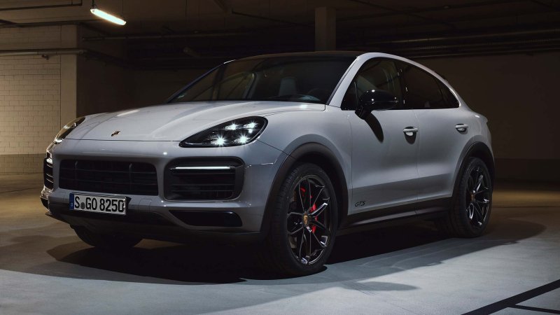Porsche Cayenne GTS 918