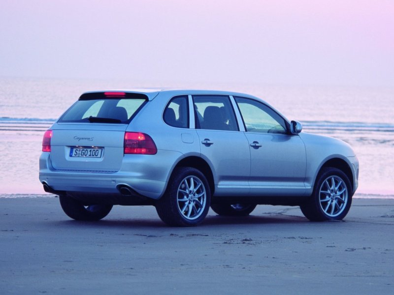Porsche Cayenne 2003