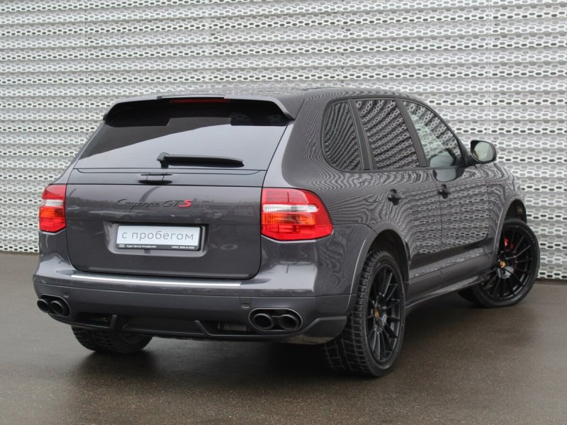 Porsche Cayenne GTS 957