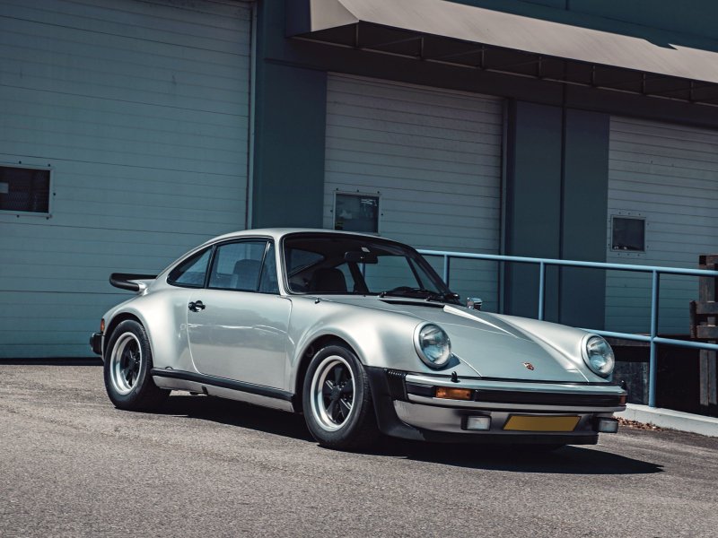 Porsche 911 Turbo 1975