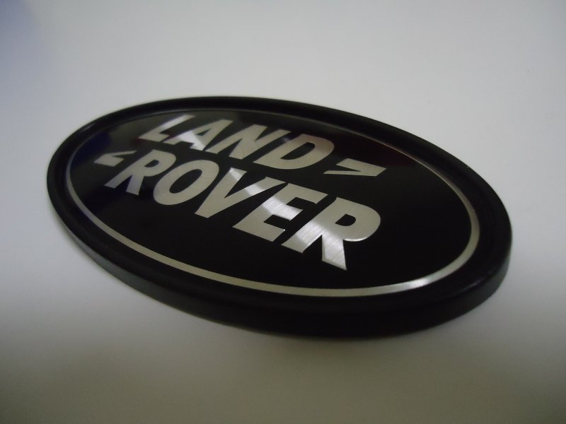 Эмблема Land Rover черная