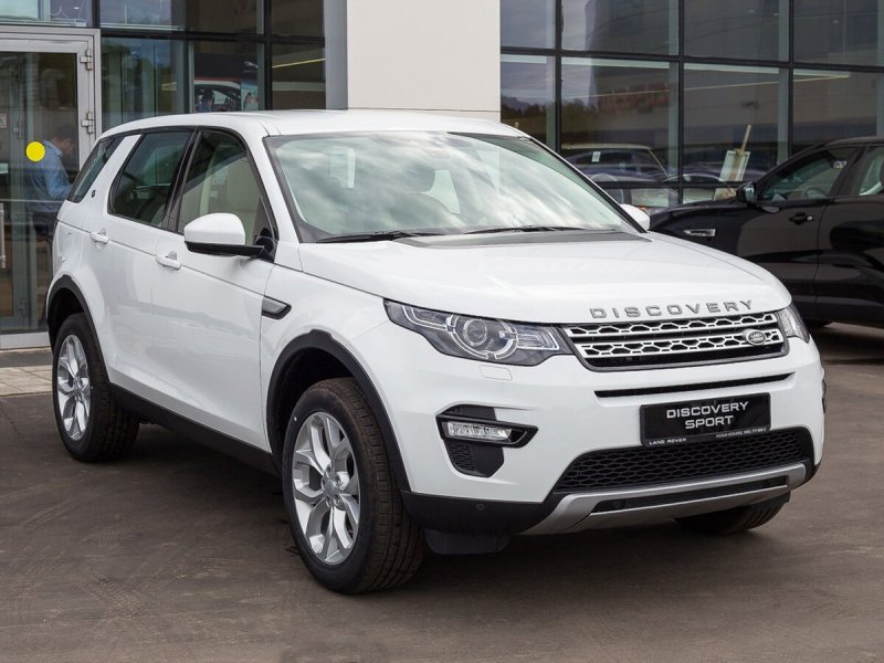 Land Rover Discovery Sport 2020 белый
