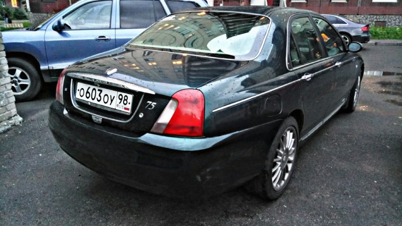 Rover 75 сзади