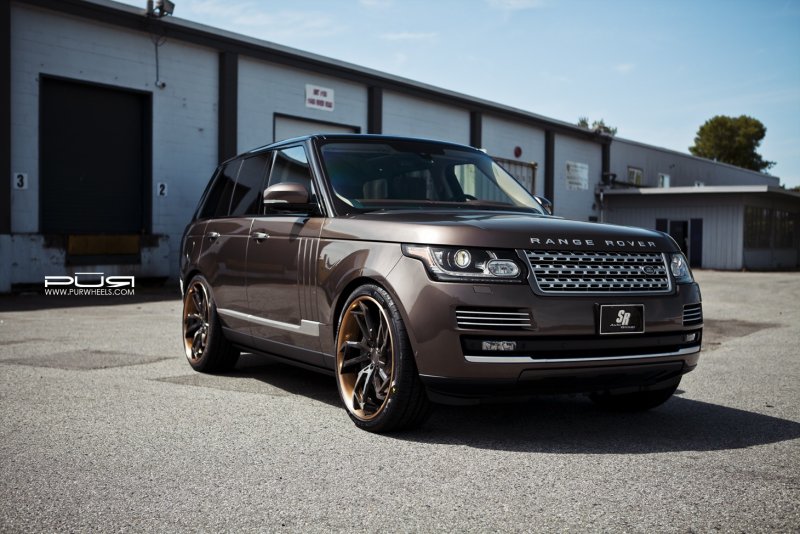 Range Rover Sport 2020 коричневый