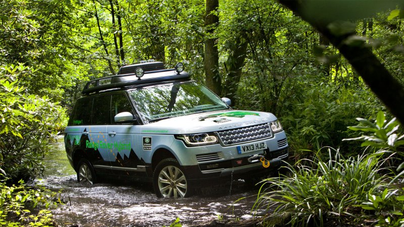 2013 - Range Rover Hybrid