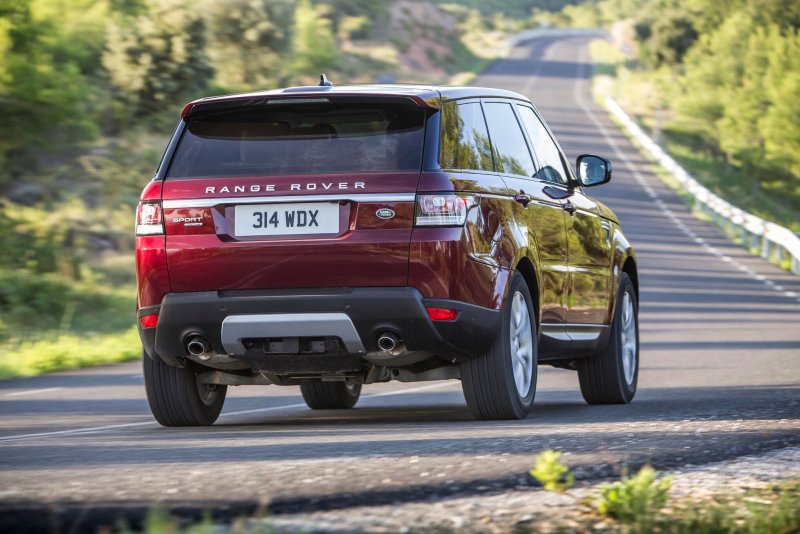 Range Rover Sport 2016 вид сзади
