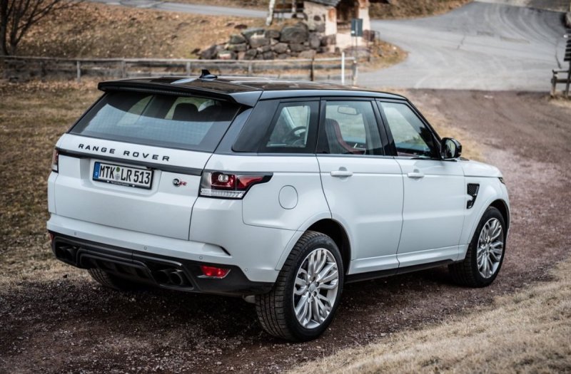 Range Rover Sport SVR белый