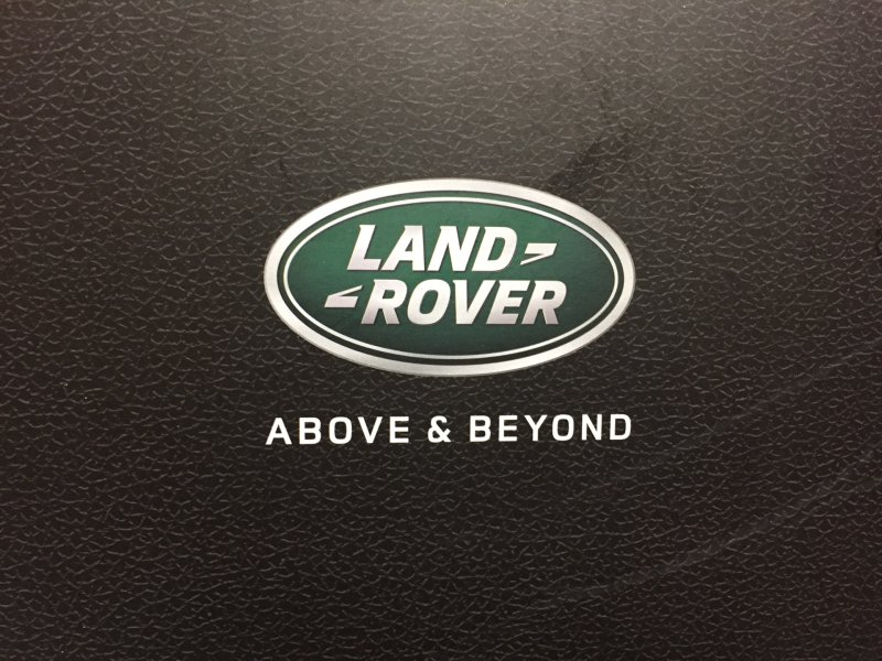Supercharger range Rover logo