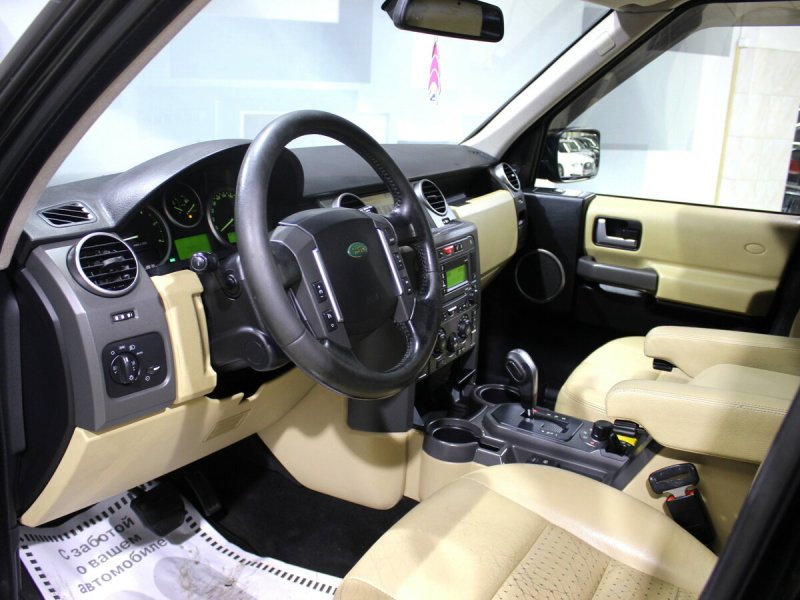 Land Rover Discovery 3 салон