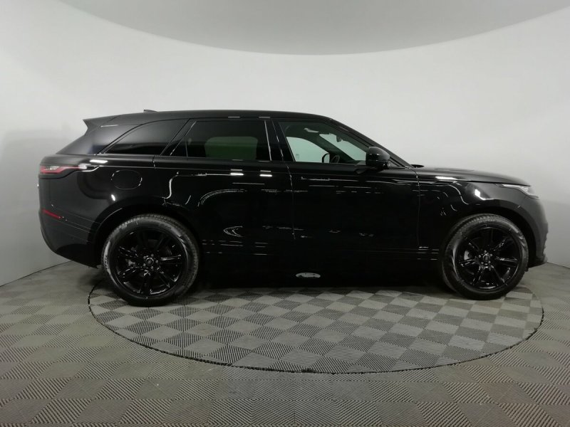 Range Rover Velar черный