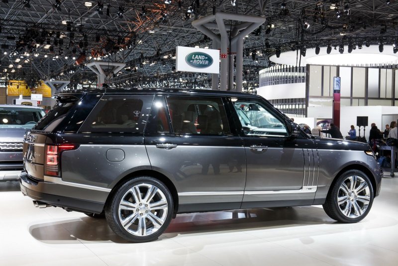 Range Rover 4 SVAUTOBIOGRAPHY