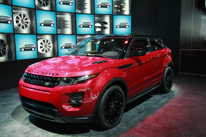 Range Rover Evoque 2014 красный