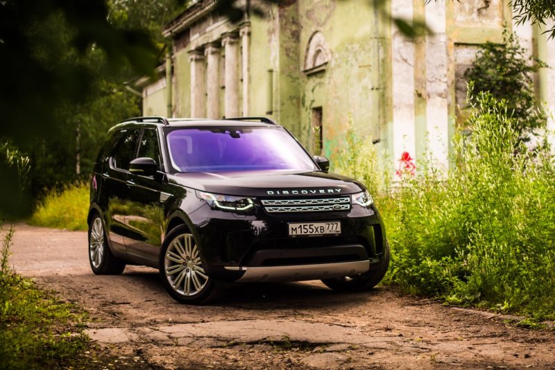 Land Rover Discovery 2021 Black