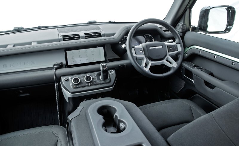 Land Rover Defender 2022 салон