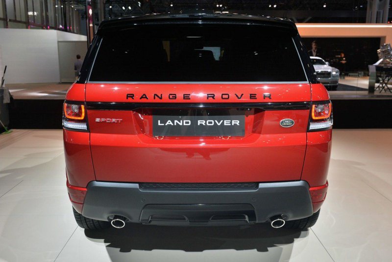 Range Rover Sport 2015 сзади