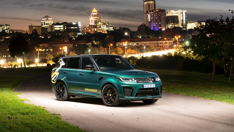 Range Rover Sport SVR 2020 зеленый