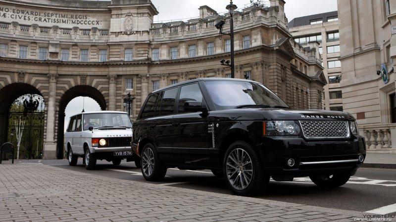 Range Rover 2011 черный