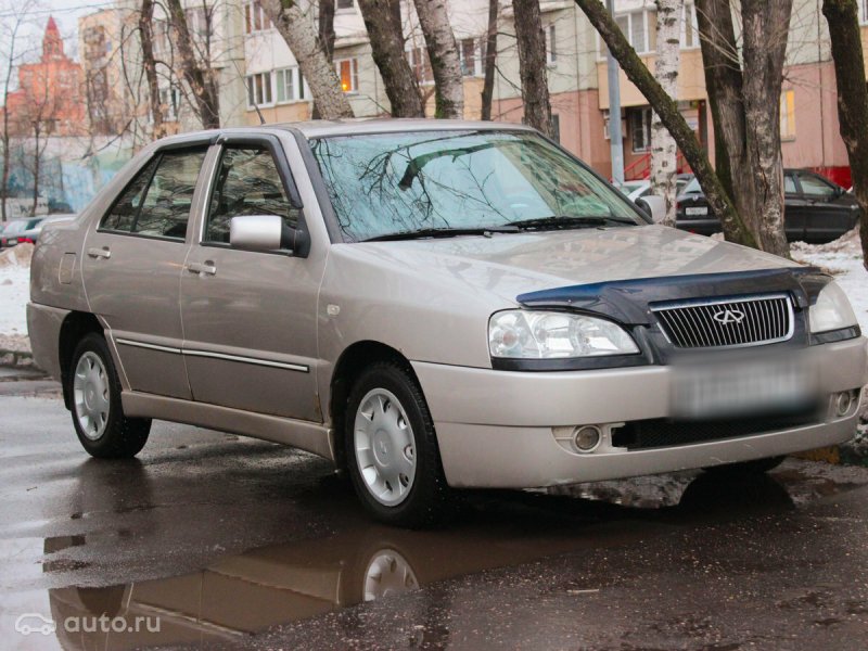 Машина Chery Amulet a15