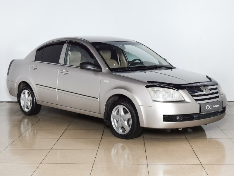 Chery fora серый