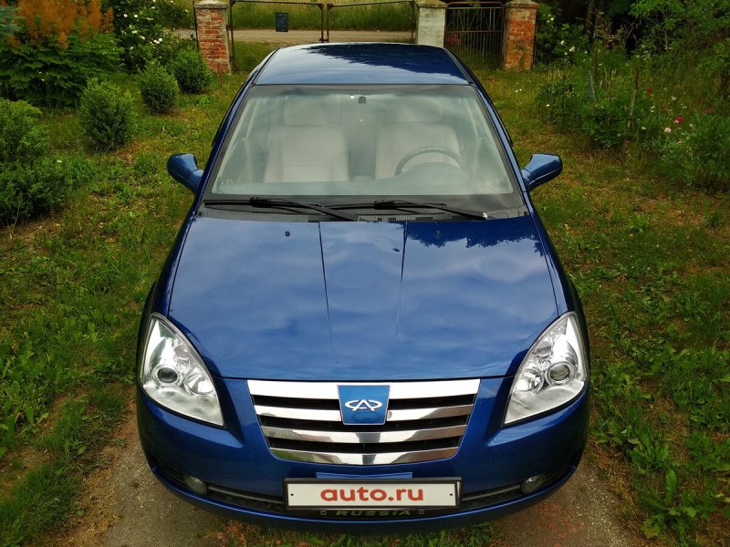 Машина Chery fora a21