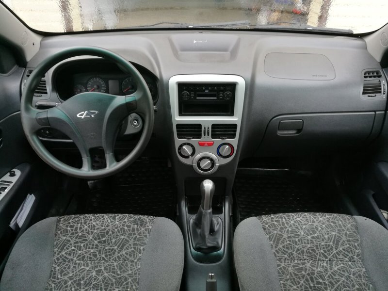 Chery Bonus 3 салон сзади