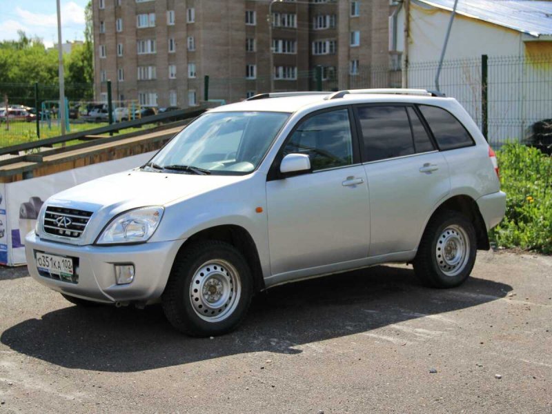 Машина Chery Tiggo t11