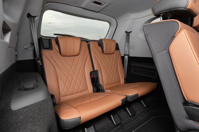 Chery Tiggo 8 Pro салон третий ряд