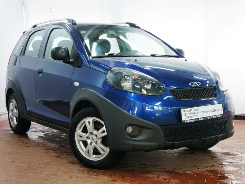 Индис машина Chery indis