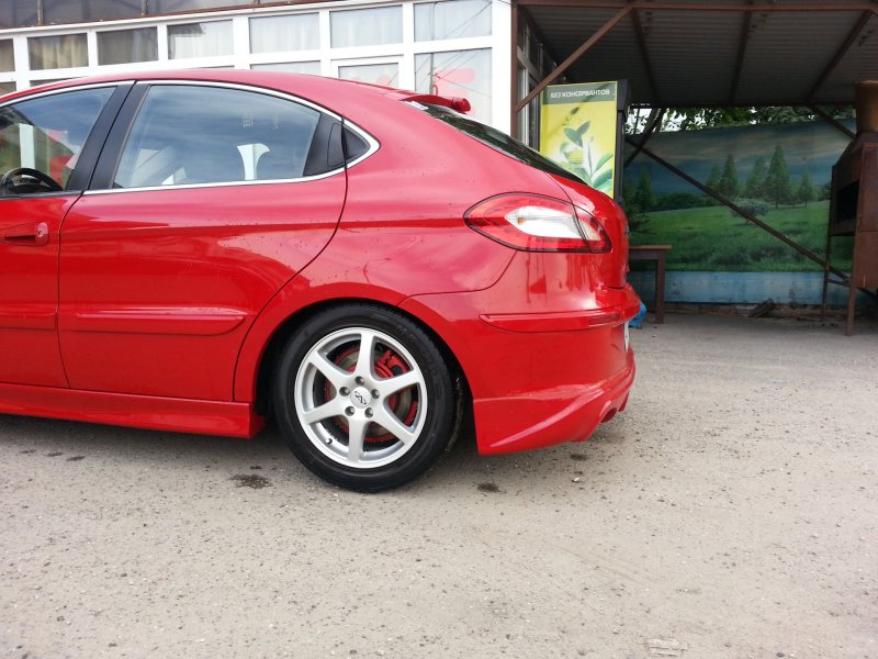 Chery m11 седан со спойлером