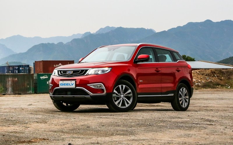Кроссовер Geely Atlas