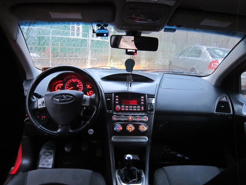 Chery m11 салон