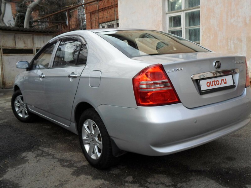 Lifan Solano 620 серебристый