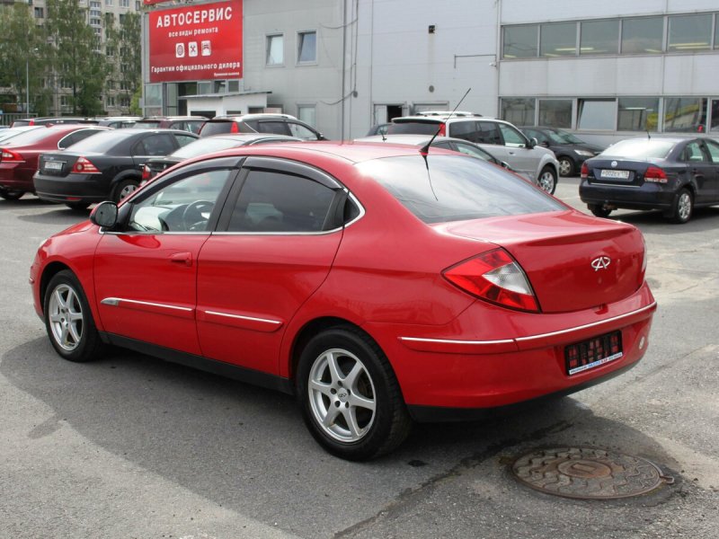 Chery m11 седан красный зад