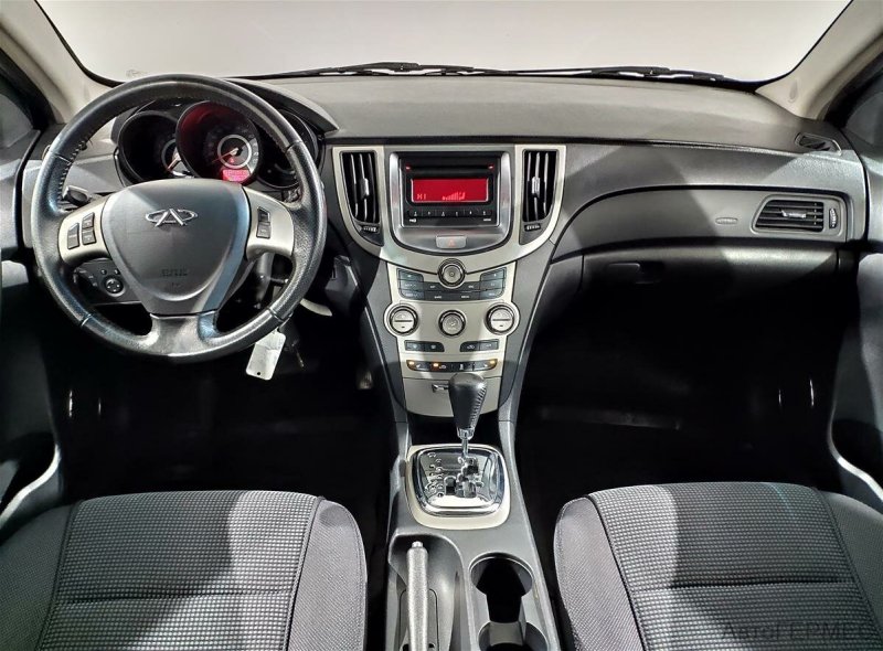 Chery m11 салон
