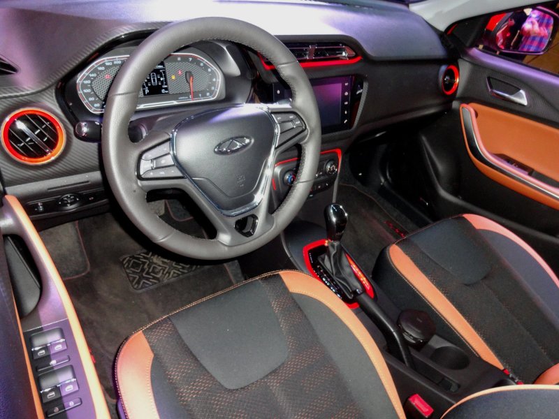 Chery Tiggo 2 2017 салон