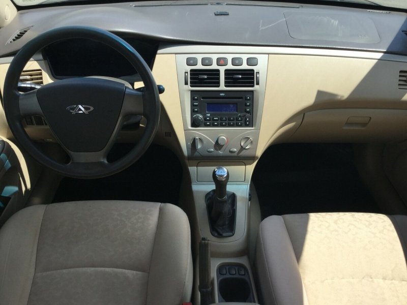 Chery fora 2008 салон